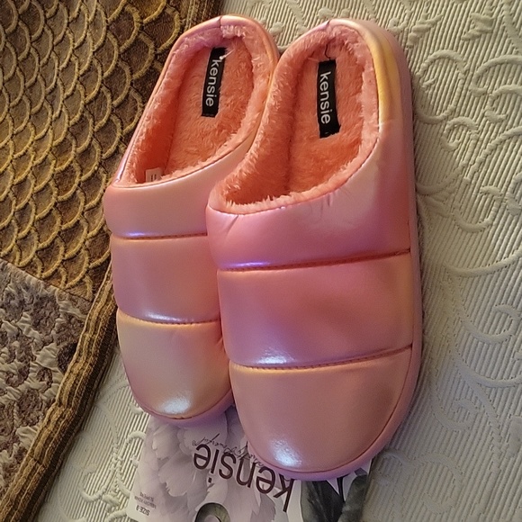 New Kensie Beautiful Slippers Size 9 - Picture 11 of 12